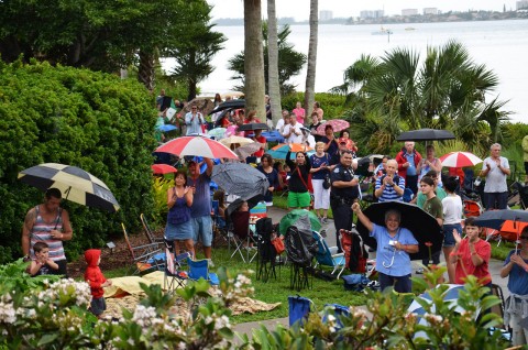 The crowds at the Selby Garden were undaunted by rain and unwilted by heat and humidity. Photo by Instudio E.