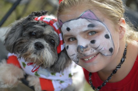 Canine Christmas returns to Bradenton on Saturday, this year with live music by the likes of Kim Betts and Gamble Creek to help get people in the pet-adopting spirit (Herald-Tribune archive). 
