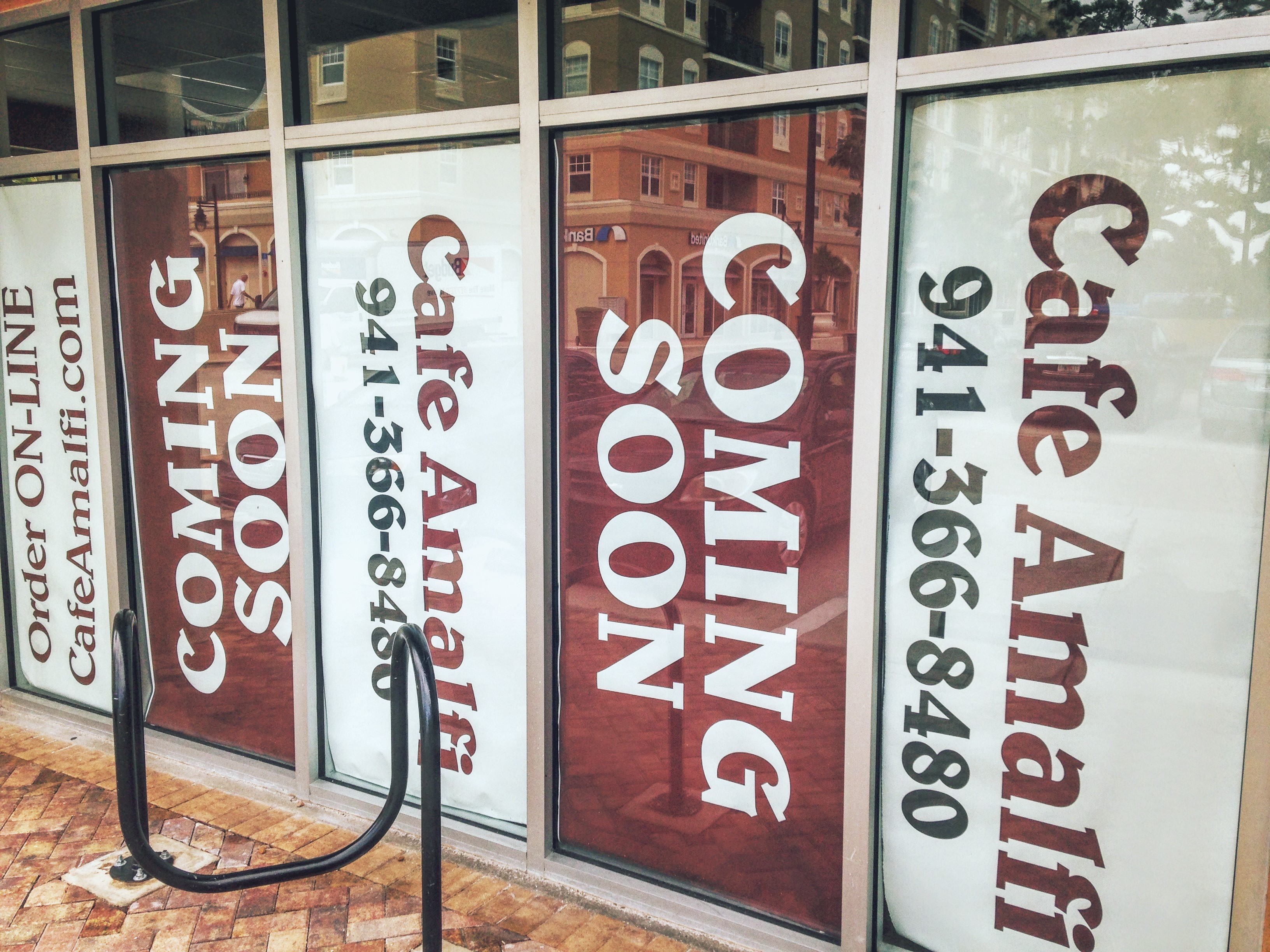 The sign advertising Cafe Amalfi's return to Sarasota / COOPER LEVEY-BAKER